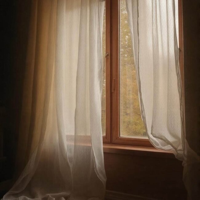 Sen o firankach a atmosfera domu